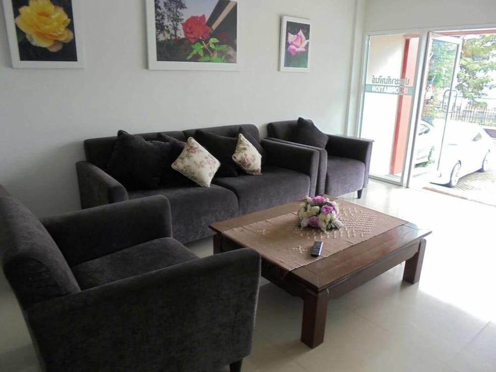 Rose Villa Hote Pakchong Exterior photo